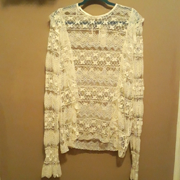 Elvi Lace Blouse - Picture 1 of 5